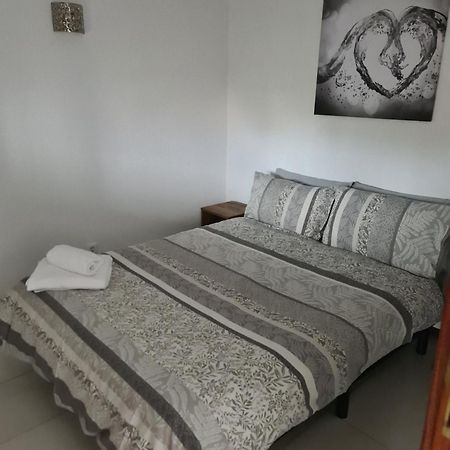 1 Bedroomed Apartment - Ocean View - Oura - Beach Албуфейра Екстериор снимка