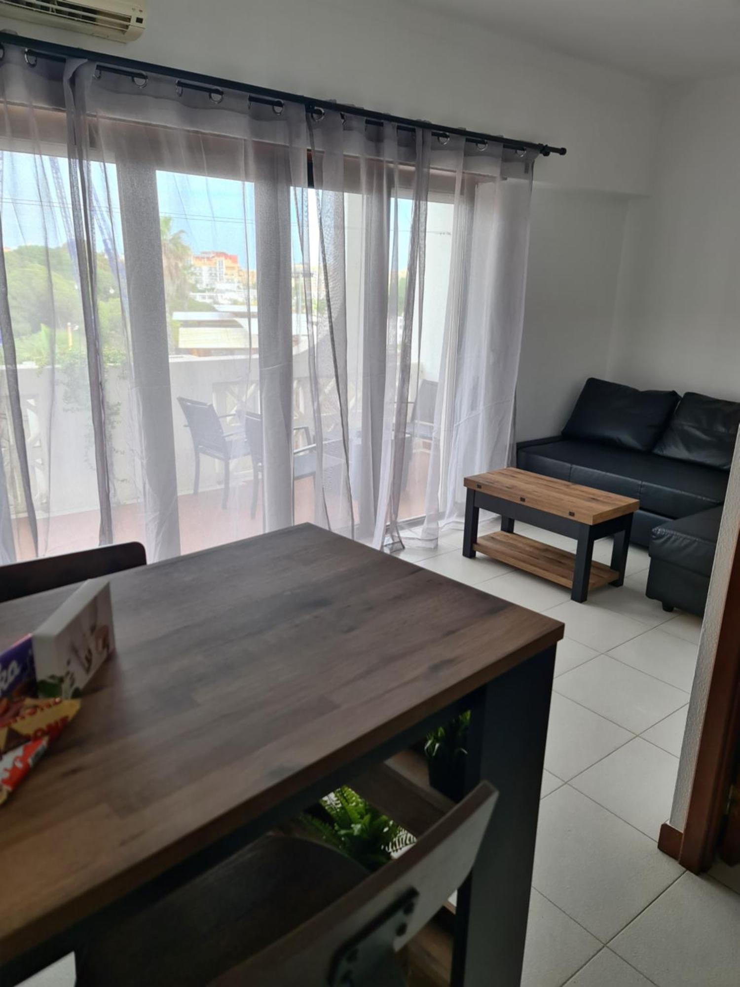 1 Bedroomed Apartment - Ocean View - Oura - Beach Албуфейра Екстериор снимка